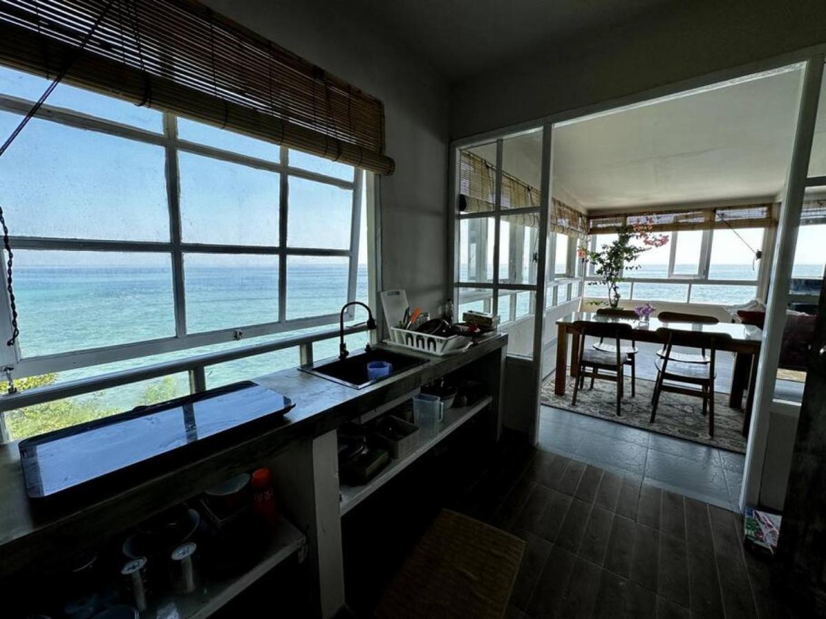 Beach Front Villa , All Mare 2 Uluwatu Exterior foto